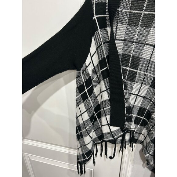 Faded Glory Black White Plaid Open Front Cardigan Wrap Sweater Sz L Fringe - Picture 4 of 8